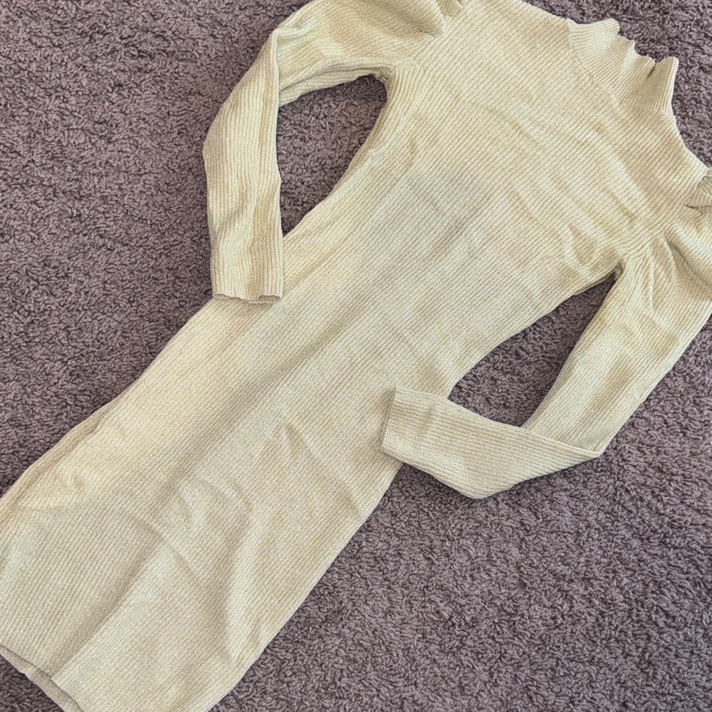 Ribbed Long Sleeve Dress